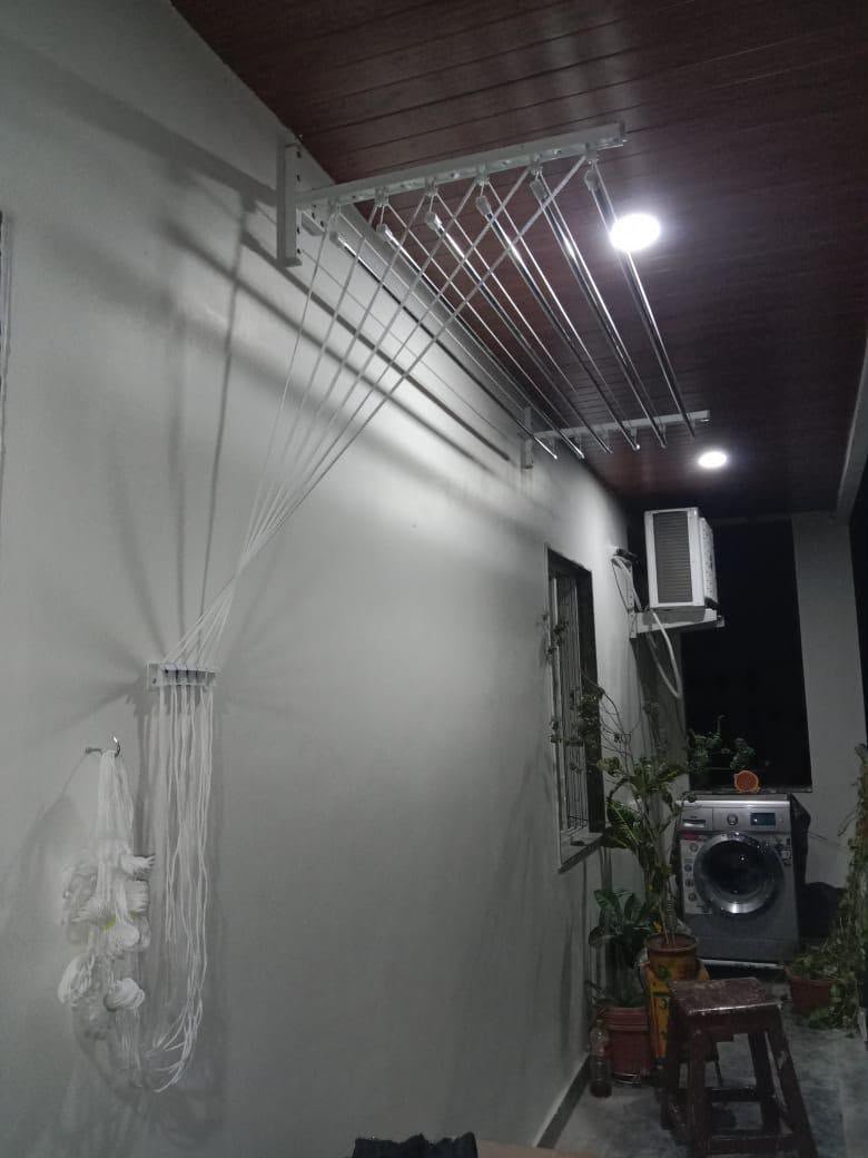 Balcony Cloth Hanger